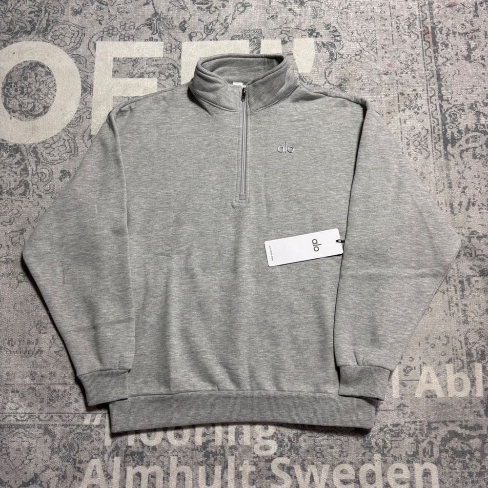Alo Yoga Accolade 1/4 Zip Pullover Mens Small Athletic Heather Grey NWT U3040RG